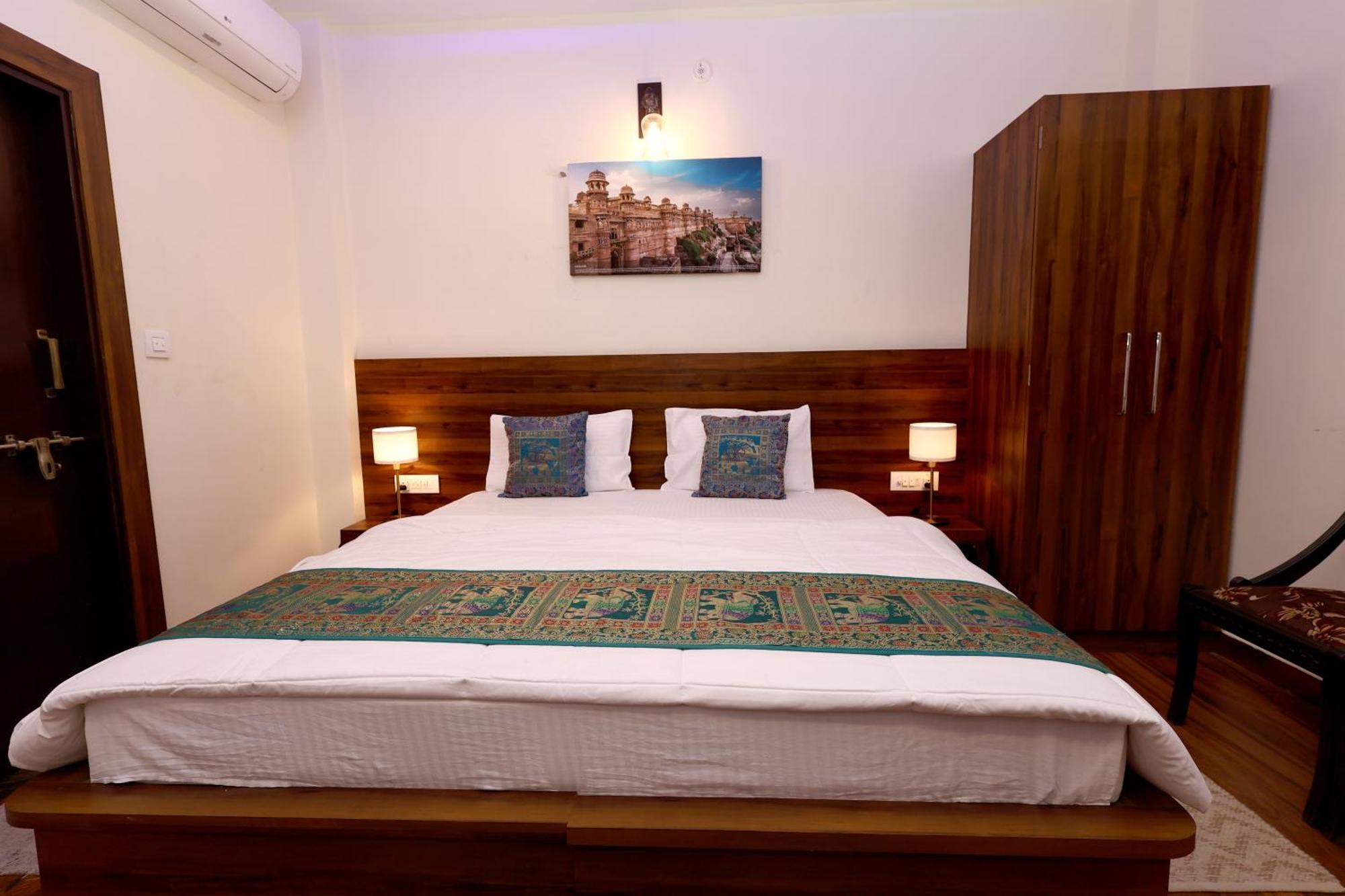 Appartement Shivalayaa - The Divine Abode à Agra  Extérieur photo